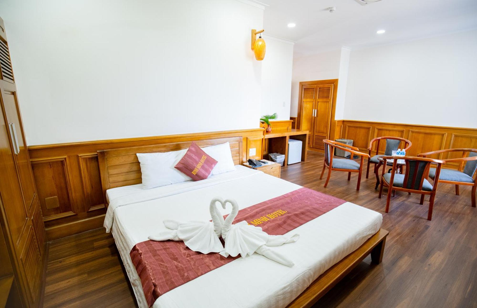 Hotel Khach San Binh Minh à Phan Thiết Extérieur photo