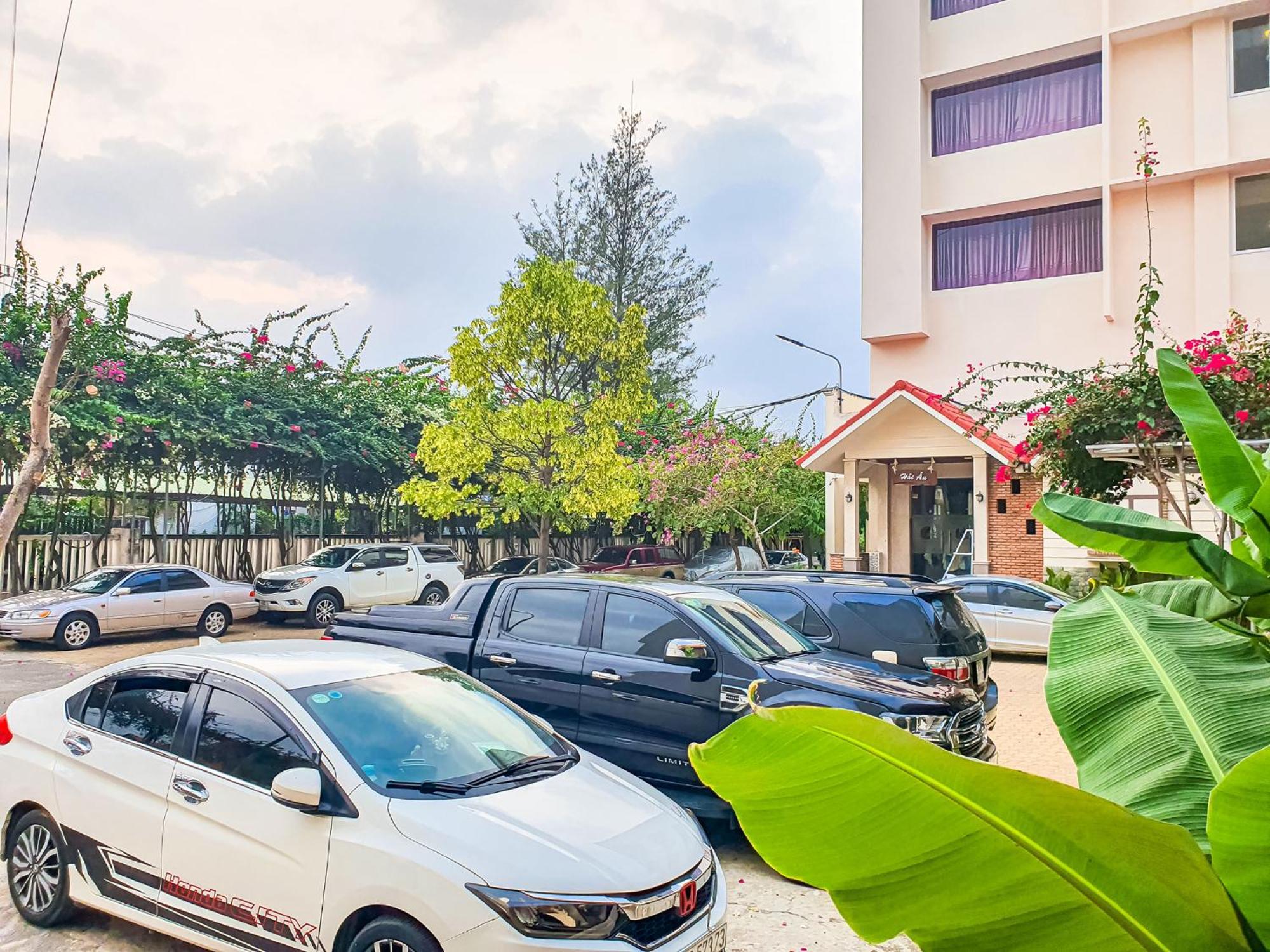 Hotel Khach San Binh Minh à Phan Thiết Extérieur photo