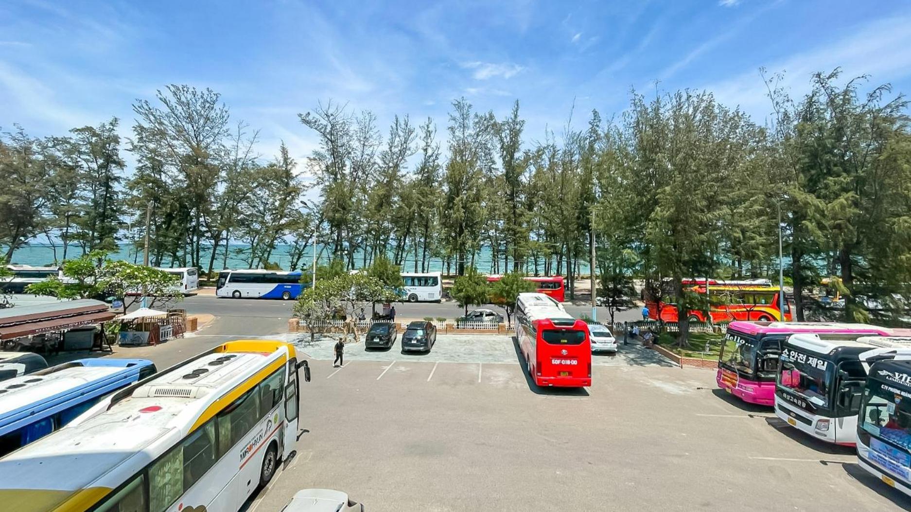 Hotel Khach San Binh Minh à Phan Thiết Extérieur photo