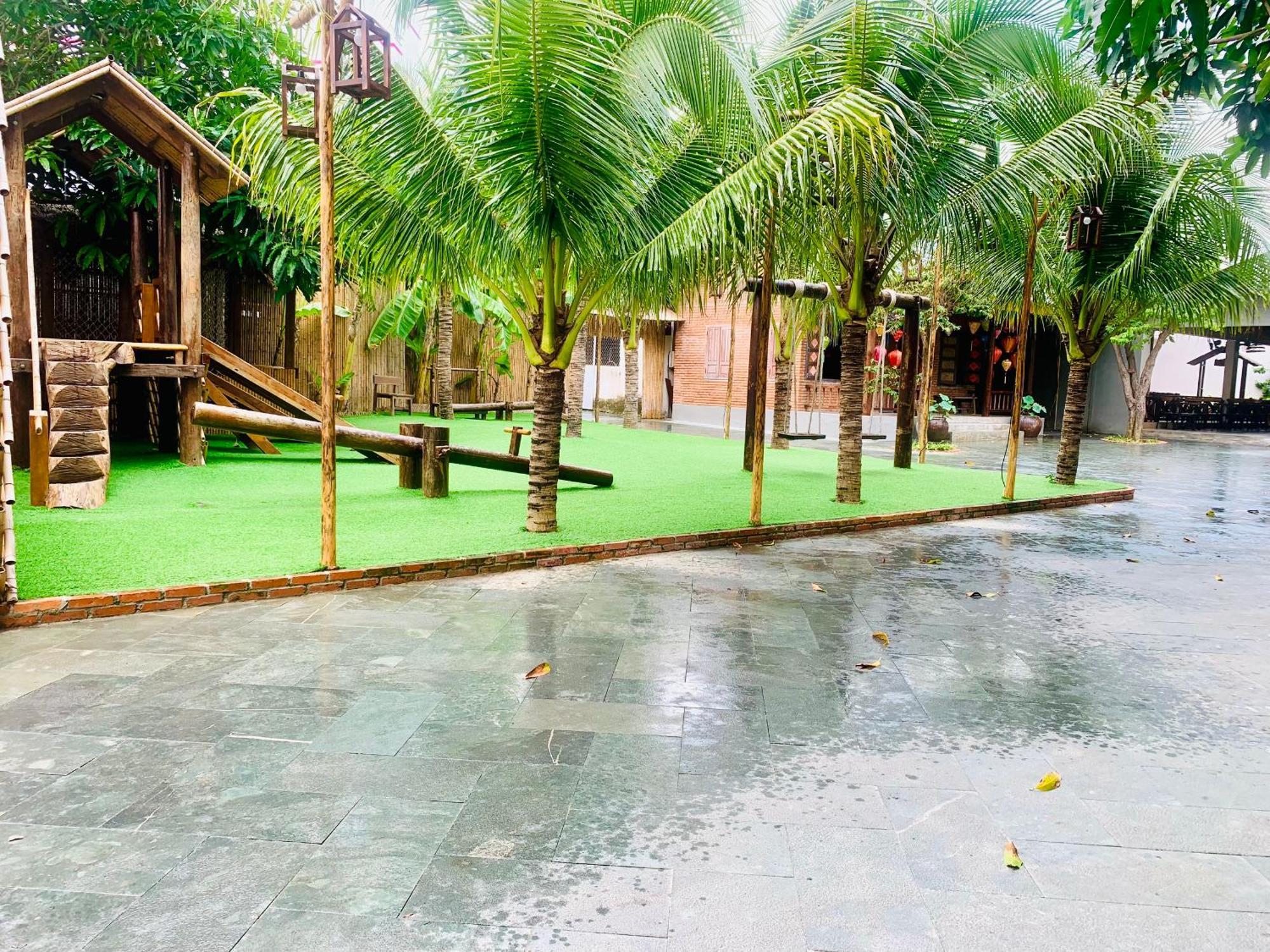 Hotel Khach San Binh Minh à Phan Thiết Extérieur photo