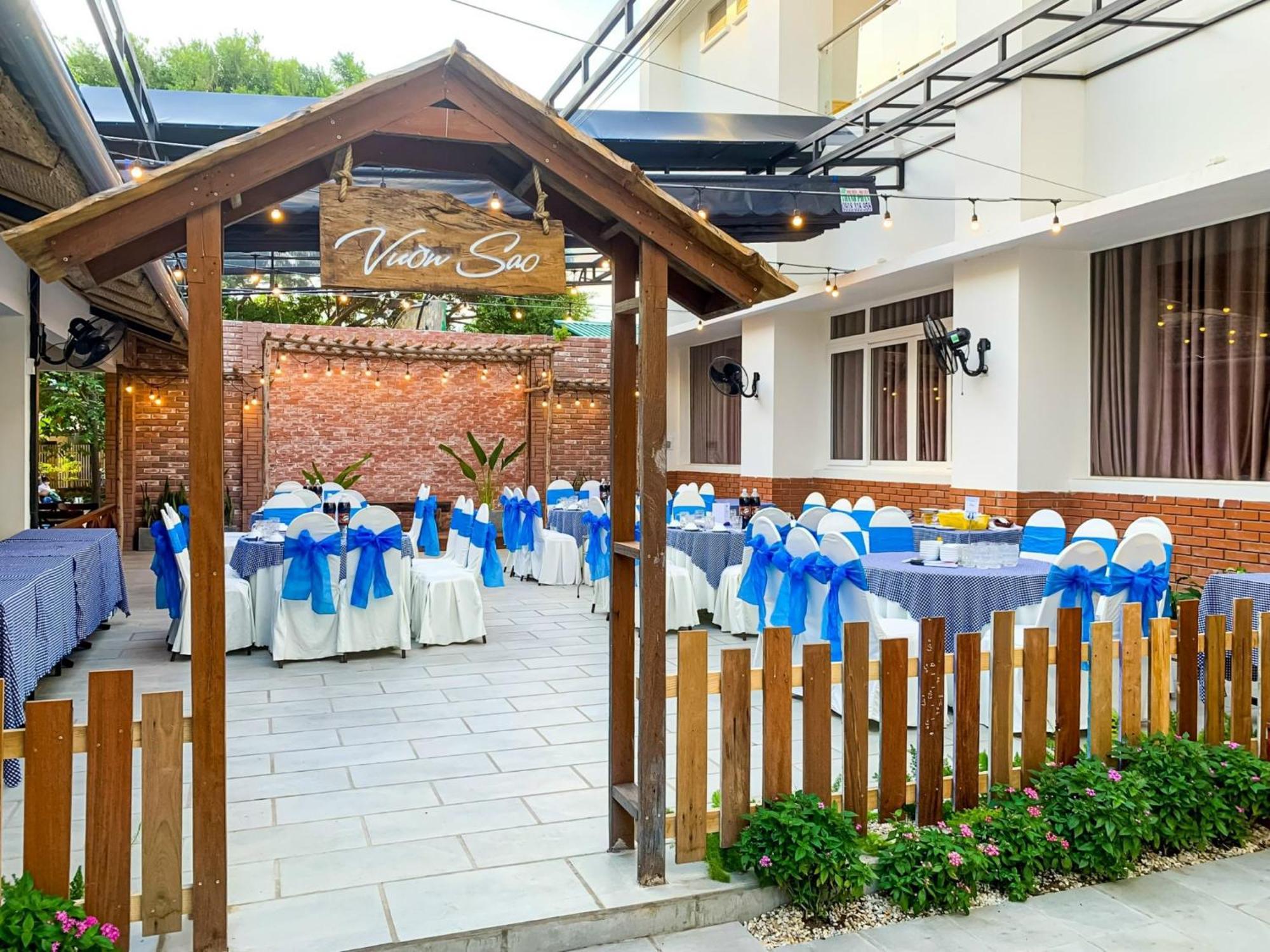 Hotel Khach San Binh Minh à Phan Thiết Extérieur photo